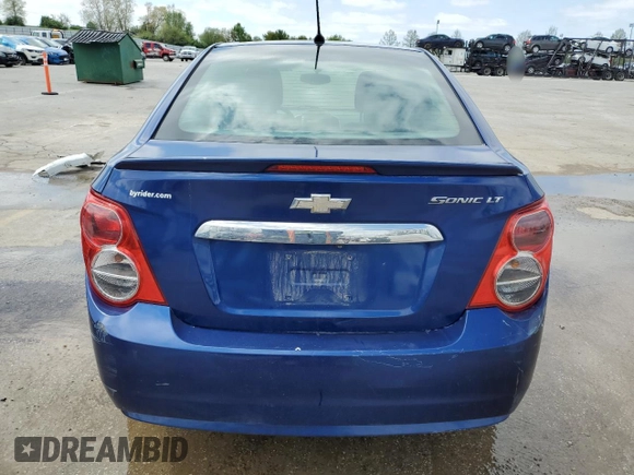 2014 Chevrolet Sonic LT z VIN 1G1JC5SH6E4156225, wystawiony jako Copart lot #54017215 z przebiegiem 161 854 mil mil oraz Szkoda całkowita • Salvage title. Historia ofert i sprzedaży dostępna na DreamBid. Obrazek 6.