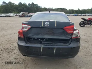 2015 Volkswagen Passat Limited Edition Edition z VIN 1VWAT7A3XFC122544, wystawiony jako Copart lot #55163774 z przebiegiem 125 774 mil mil oraz Szkoda całkowita • Salvage title. Historia ofert i sprzedaży dostępna na DreamBid. Obrazek 6.