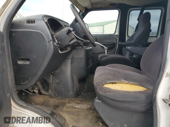 2002 Dodge Passenger z VIN 2B5WB35Z62K116830, wystawiony jako Copart lot #81966554 z przebiegiem Nie podano mil oraz Szkoda całkowita • Salvage title. Historia ofert i sprzedaży dostępna na DreamBid. Obrazek 7.