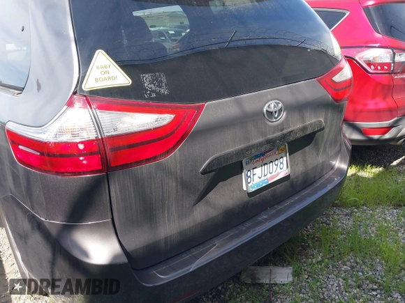 2018 Toyota Sienna L with VIN 5TDZZ3DC0JS965524, listed as a IAAI auction lot 41608423 with 63,815 mi miles and . Bid and sale history available at DreamBid. Image 17.