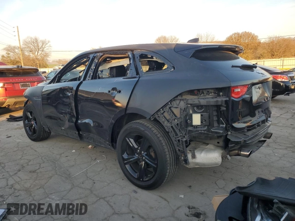 2018 Jaguar F-Pace 30t R-Sport z VIN SADCL2GX1JA287528, wystawiony jako Copart lot #82124544 z przebiegiem 51 720 mil mil oraz Szkoda całkowita • Salvage title. Historia ofert i sprzedaży dostępna na DreamBid. Obrazek 2.