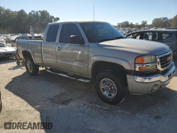 2007 GMC Sierra 1500 with VIN 1GTHC29D77E165147, listed as a Copart auction lot 80799064 with 233,678 mi miles and Salvage Title. Bid and sale history available at DreamBid. Image 4.