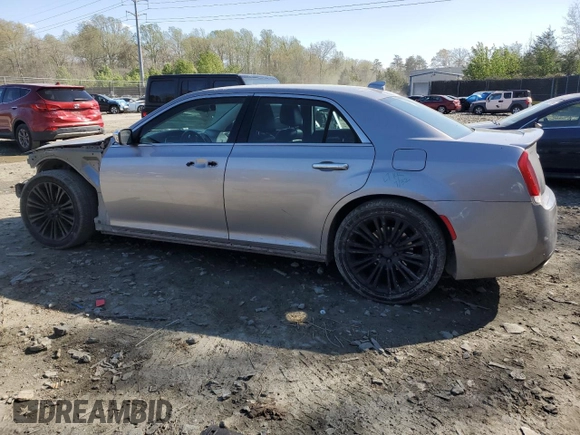 2015 Chrysler 300 Limited z VIN 2C3CCAAG7FH779797, wystawiony jako Copart lot #52281375 z przebiegiem 140 141 mil mil oraz Szkoda całkowita • Salvage title. Historia ofert i sprzedaży dostępna na DreamBid. Obrazek 2.