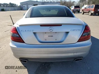 2011 Mercedes-Benz SLK 300 z VIN WDBWK5EA0BF238481, wystawiony jako Copart lot #41749445 z przebiegiem 73 411 mil mil oraz Szkoda całkowita • Salvage title. Historia ofert i sprzedaży dostępna na DreamBid. Obrazek 6.