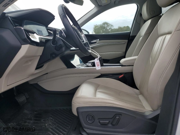 2021 Audi e-tron Premium with VIN WA1AAAGEXMB012122, listed as a Copart auction lot 75797084 with 27,971 mi miles and Salvage Title. Bid and sale history available at carsss.com. Image 7.