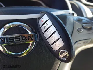 2018 Nissan Murano SL with VIN 5N1AZ2MH0JN162877, listed as a IAAI auction lot 40856044 with 160,950 mi miles. Bid and sale history available at carsss.com. Image 11.