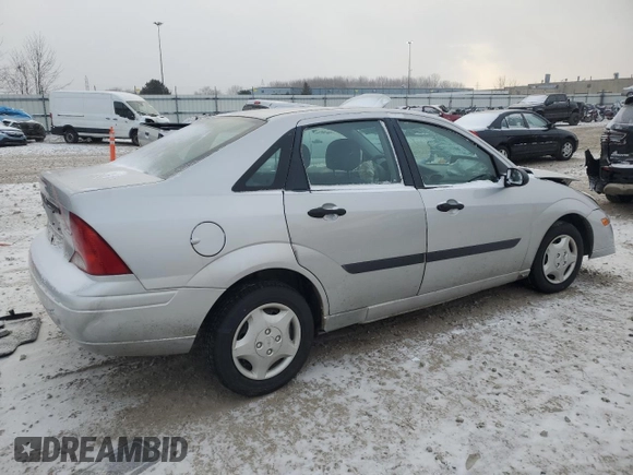2001 Ford Focus LX with VIN 1FAFP33P11W359944, listed as a Copart auction lot 84024874 with 111,521 mi miles and Non Repairable. Bid and sale history available at carsss.com. Image 3.