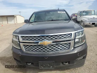 2017 Chevrolet Suburban LT z VIN 1GNSKHKC8HR332582, wystawiony jako Copart lot #47653135 z przebiegiem 189 558 mil mil oraz Szkoda całkowita • Salvage title. Historia ofert i sprzedaży dostępna na DreamBid. Obrazek 5.