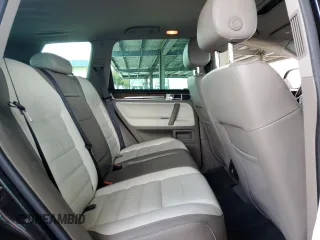 2010 Volkswagen Touareg VR6 with VIN WVGBF7A98AD001321, listed as a Copart auction lot 48949685 with 101,944 mi miles and Salvage Title. Bid and sale history available at DreamBid. Image 10.