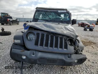 2020 Jeep Wrangler Unlimited Sport Altitude with VIN 1C4HJXDG6LW234273, listed as a Copart auction lot 48584185 with 74,936 mi miles and Salvage title. Bid and sale history available at DreamBid. Image 5.