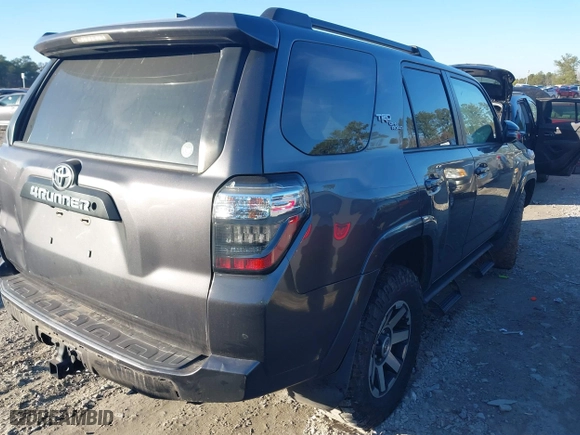2019 Toyota 4Runner SR5 with VIN JTEBU5JR7K5632342, listed as a IAAI auction lot 41127797 with 88,036 mi miles. Bid and sale history available at carsss.com. Image 4.