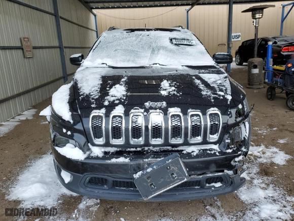 2015 Jeep Cherokee Latitude with VIN 1C4PJLCS6FW670264, listed as a Copart auction lot 88897705 with NaN miles and Salvage Title. Bid and sale history available at carsss.com. Image 5.
