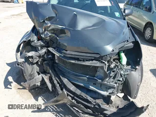 2017 Chevrolet Equinox LS z VIN 2GNALBEK5H1540999, wystawiony jako IAAI lot #41771873 z przebiegiem 101 494 mil mil oraz . Historia ofert i sprzedaży dostępna na DreamBid. Obrazek 6.