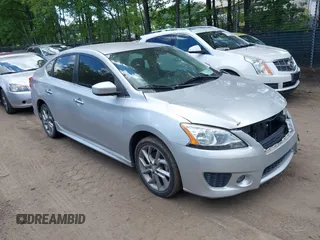 2014 Nissan Sentra SV z VIN 3N1AB7AP3EY318939, wystawiony jako IAAI lot #42194816 z przebiegiem 141 488 mil mil oraz . Historia ofert i sprzedaży dostępna na DreamBid. Obrazek 1.