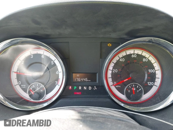 2019 Dodge Grand Caravan SE with VIN 2C4RDGBGXKR682747, listed as a IAAI auction lot 41840067 with 176,446 mi miles and . Bid and sale history available at DreamBid. Image 7.
