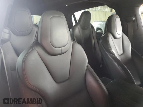 2018 Tesla Model X 75D with VIN 5YJXCBE23JF133589, listed as a Copart auction lot 55573715 with 89,234 mi miles and Salvage Title. Bid and sale history available at DreamBid. Image 11.