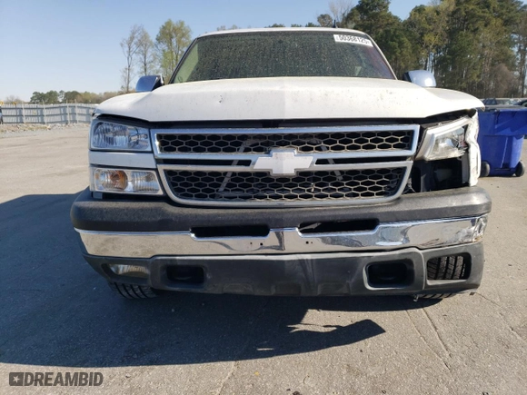 2006 Chevrolet Silverado 1500 LT1 with VIN 2GCEK13T461180026, listed as a Copart auction lot 50368125 with 223,210 mi miles and Salvage Title. Bid and sale history available at carsss.com. Image 5.