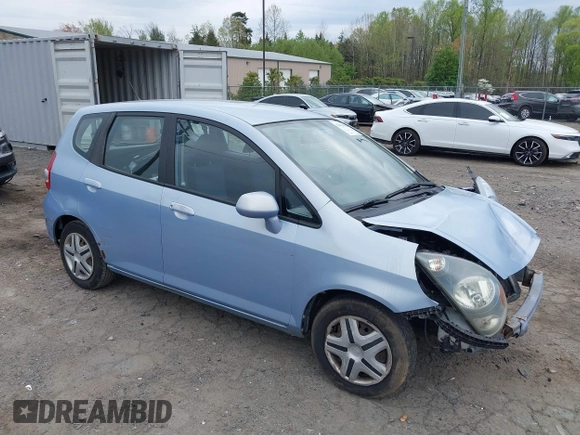 2008 Honda Fit with VIN JHMGD38468S060570, listed as a IAAI auction lot 42016018 with 133,574 mi miles. Bid and sale history available at carsss.com. Image 1.