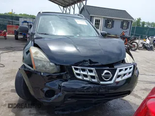 2015 Nissan Rogue S z VIN JN8AS5MT9FW650455, wystawiony jako IAAI lot #42318544 z przebiegiem 140 954 mil mil oraz . Historia ofert i sprzedaży dostępna na DreamBid. Obrazek 13.