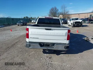 2020 Chevrolet Silverado 1500 LT with VIN 1GCRYDED4LZ221815, listed as a IAAI auction lot 41317651 with 51,340 mi miles. Bid and sale history available at carsss.com. Image 17.