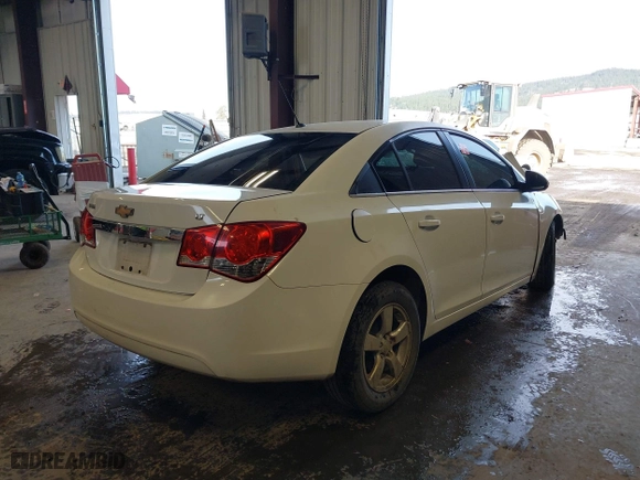 2011 Chevrolet Cruze LT w/1FL with VIN 1G1PE5S97B7195137, listed as a IAAI auction lot 41818173 with 1 mi miles. Bid and sale history available at carsss.com. Image 4.