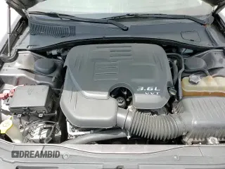 2019 Chrysler 300 Limited с VIN 2C3CCAEG5KH564598, выставлен на аукционе Copart как лот 65593215 с пробегом 56 740 миль миль и Списание • Salvage title. История ставок и продаж доступна на DreamBid. Изображение 14.