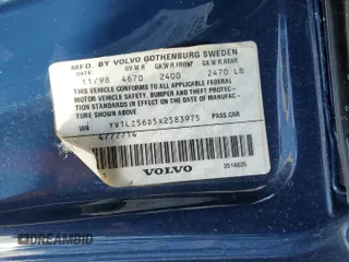1999 Volvo V70 XC with VIN YV1LZ56D5X2583975, listed as a Copart auction lot 42811625 with 236,483 mi miles and Salvage Title. Bid and sale history available at carsss.com. Image 13.