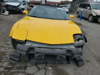 2001 Chevrolet Corvette with VIN 1G1YY32G815115286, listed as a Copart auction lot 73087914 with 83,021 mi miles and Salvage Title. Bid and sale history available at carsss.com. Image 5.
