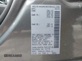 2025 Nissan Altima SV z VIN 1N4BL4DV8SN382058, wystawiony jako IAAI lot #42188230 z przebiegiem 4 577 mil mil oraz . Historia ofert i sprzedaży dostępna na DreamBid. Obrazek 9.