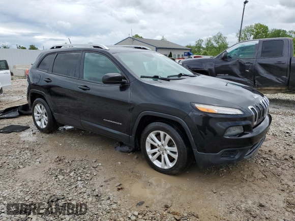 2015 Jeep Cherokee Sport z VIN 1C4PJLAB2FW707068, wystawiony jako Copart lot #51843175 z przebiegiem 203 785 mil mil oraz Nie do naprawy • Non repairable. Historia ofert i sprzedaży dostępna na DreamBid. Obrazek 4.