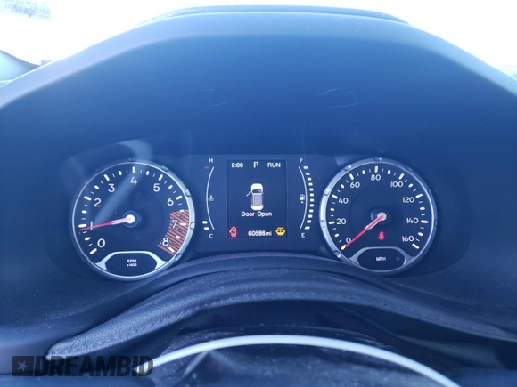 2020 Jeep Renegade Sport with VIN ZACNJBAB3LPK96545, listed as a Copart auction lot 87240914 with 60,586 mi miles and Salvage title. Bid and sale history available at DreamBid. Image 9.