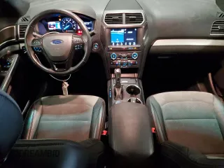 2017 Ford Explorer XLT with VIN 1FM5K8D84HGB45734, listed as a Copart auction lot 55063125 with 89,779 mi miles and Salvage Title. Bid and sale history available at carsss.com. Image 8.