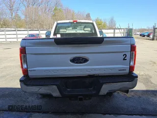 2017 Ford Super Duty F-250 SRW XLT with VIN 1FTBF2B60HEE61749, listed as a Copart auction lot 49674395 with 147,647 mi miles and Clean Title. Bid and sale history available at carsss.com. Image 6.