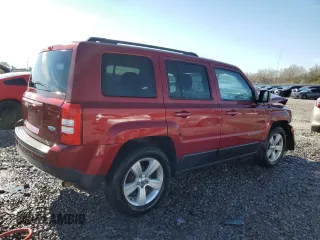 2016 Jeep Patriot Latitude z VIN 1C4NJPFAXGD640313, wystawiony jako Copart lot #41603235 z przebiegiem 112 119 mil mil oraz Szkoda całkowita • Salvage title. Historia ofert i sprzedaży dostępna na DreamBid. Obrazek 3.