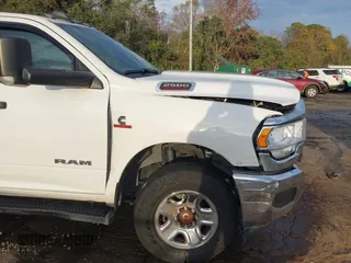 2021 Ram 2500 Tradesman with VIN 3C6UR5HL0MG648241, listed as a IAAI auction lot 40782479 with 57,033 mi miles and . Bid and sale history available at DreamBid. Image 17.
