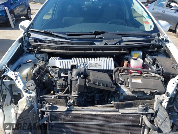 2015 Toyota Prius Four with VIN JTDKN3DU4F1977363, listed as a IAAI auction lot 42283570 with 185,992 mi miles and . Bid and sale history available at DreamBid. Image 10.