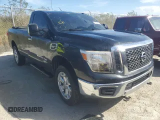 2018 Nissan Titan XD SV with VIN 1N6AA1RP8JN505826, listed as a Copart auction lot 76063974 with 0 mi miles and Non Repairable. Bid and sale history available at carsss.com. Image 4.