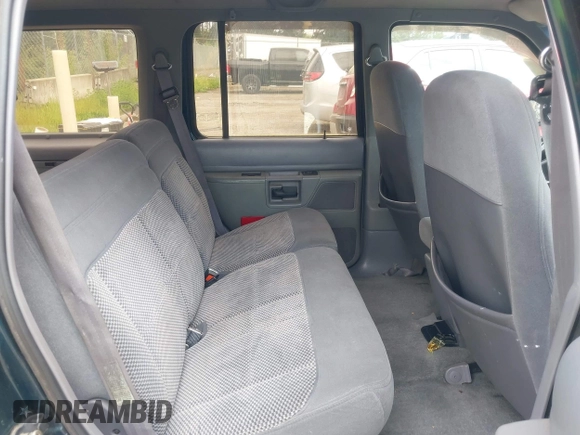 1994 Ford Explorer Eddie Bauer z VIN 1FMDU34X1RUA06860, wystawiony jako IAAI lot #42218488 z przebiegiem 68 682 mil mil oraz . Historia ofert i sprzedaży dostępna na DreamBid. Obrazek 8.