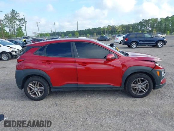 2021 Hyundai Kona SE with VIN KM8K12AA1MU638664, listed as a IAAI auction lot 41956922 with 91,086 mi miles and . Bid and sale history available at carsss.com. Image 13.