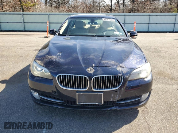 2012 BMW 5 Series 528i xDrive with VIN WBAXH5C58CDW08550, listed as a Copart auction lot 49381635 with 93,606 mi miles and Salvage Title. Bid and sale history available at carsss.com. Image 5.