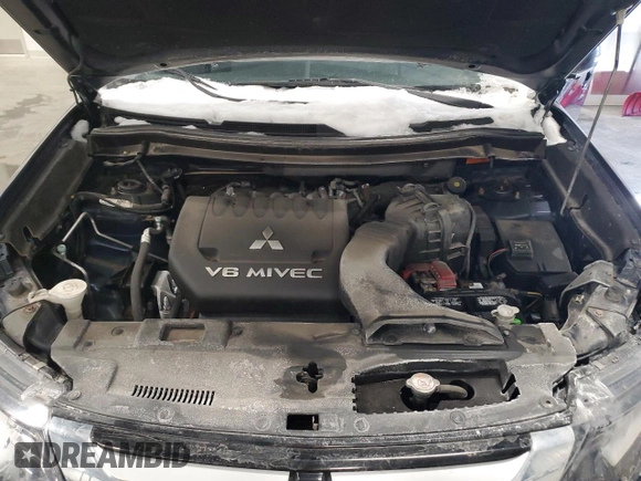 2017 Mitsubishi Outlander GT with VIN JA4JZ4AX2HZ605703, listed as a Copart auction lot 44442425 with 196,804 mi miles and Clean title. Bid and sale history available at DreamBid. Image 12.
