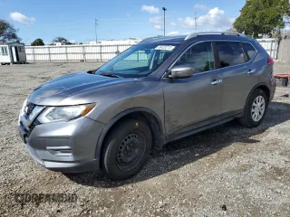 2017 Nissan Rogue S with VIN 5N1AT2MN2HC776830, listed as a Copart auction lot 48420275 with 143,191 mi miles and Salvage Title. Bid and sale history available at DreamBid. Image 1.