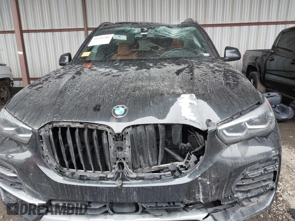 2022 BMW X5 sDrive40i with VIN 5UXCR4C04N9L38945, listed as a IAAI auction lot 41492301 with 1 mi miles. Bid and sale history available at carsss.com. Image 12.