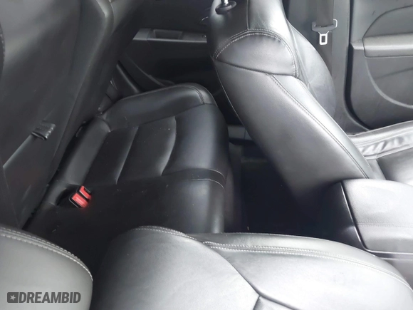 2015 Chevrolet Cruze LTZ with VIN 1G1PG5SB9F7231090, listed as a IAAI auction lot 41819809 with 999,999 mi miles. Bid and sale history available at carsss.com. Image 8.