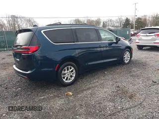 2022 Chrysler Pacifica Touring L with VIN 2C4RC1BG6NR128514, listed as a IAAI auction lot 41994944 with 67,555 mi miles and . Bid and sale history available at DreamBid. Image 4.