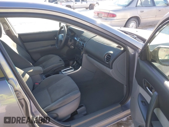 2006 Mazda 6 i with VIN 1YVFP80C365M63206, listed as a IAAI auction lot 41335081 with 171,954 mi miles. Bid and sale history available at carsss.com. Image 5.
