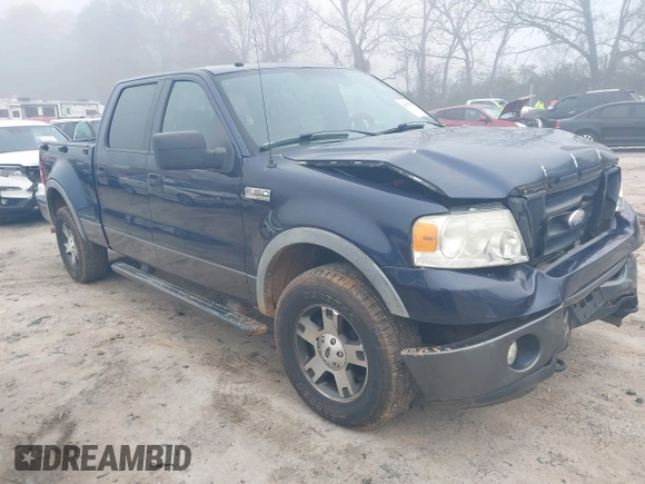 2006 Ford F-150 XLT with VIN 1FTPW04536KC60389, listed as a IAAI auction lot 41137982 with 218,741 mi miles. Bid and sale history available at carsss.com. Image 1.