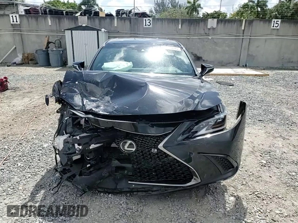 2020 Lexus ES 350 F Sport with VIN 58AGZ1B15LU057618, listed as a Copart auction lot 55978645 with 56,891 mi miles and Non repairable. Bid and sale history available at DreamBid. Image 13.