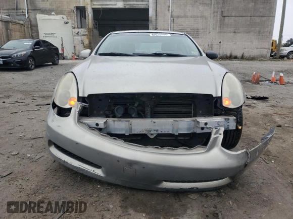 2003 Infiniti G35 Coupe w/Leather with VIN JNKCV54E33M207477, listed as a Copart auction lot 82015404 with 142,755 mi miles and Salvage Title. Bid and sale history available at carsss.com. Image 5.