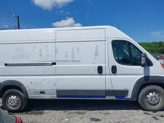 2015 Ram ProMaster Cargo with VIN 3C6TRVDG5FE501111, listed as a IAAI auction lot 42210016 with 208,038 mi miles. Bid and sale history available at carsss.com. Image 13.